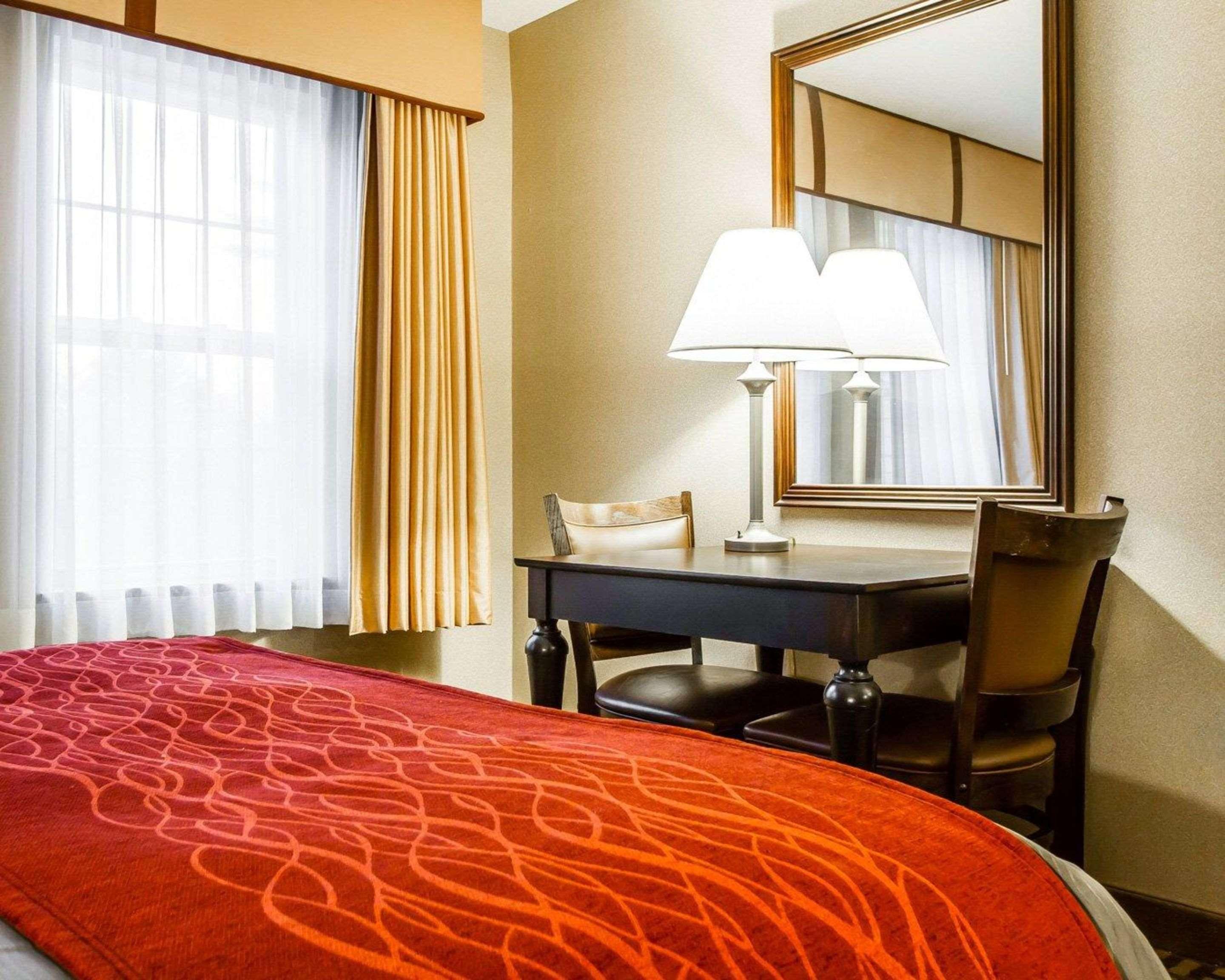 Comfort Inn & Suites Scarborough-Portland Экстерьер фото
